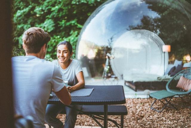 Living Timeless- Bubble Tent Elzach Inklusive Hot Tube Badefass- Schlafen Unterm Sternenhimmel Eksteriør bilde